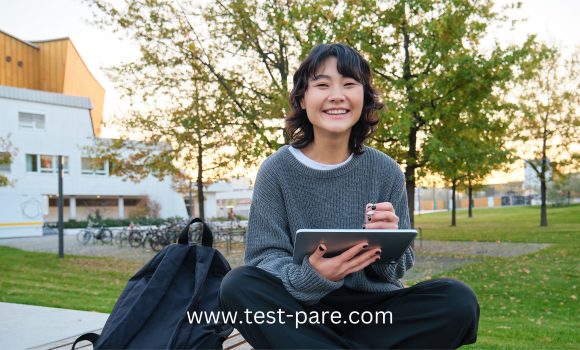 Meraih Sukses dalam Ujian IELTS: Peran Vital Kampung Inggris Pare dan Test English School